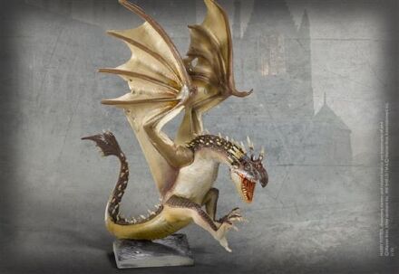 Статуетка Harry Potter Noble Collection - Magical Creatures No. 4 - Hungarian Horntail Угорська хвосторога