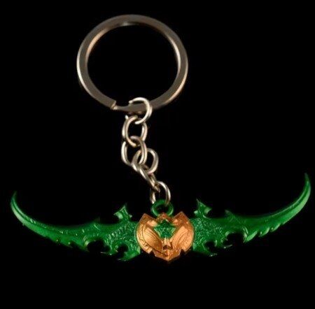 Брелок World of Warcraft Warglaive Of Azzinoth Боевые глефы Аззинота 7 см.
