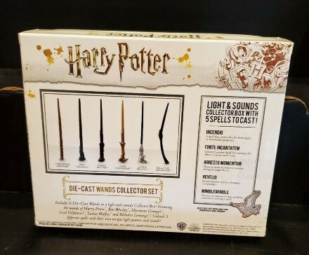 Harry Potter LIGHT and SOUND Wand Collector Set Гаррі Поттер Набір паличок зі звуком і світлом