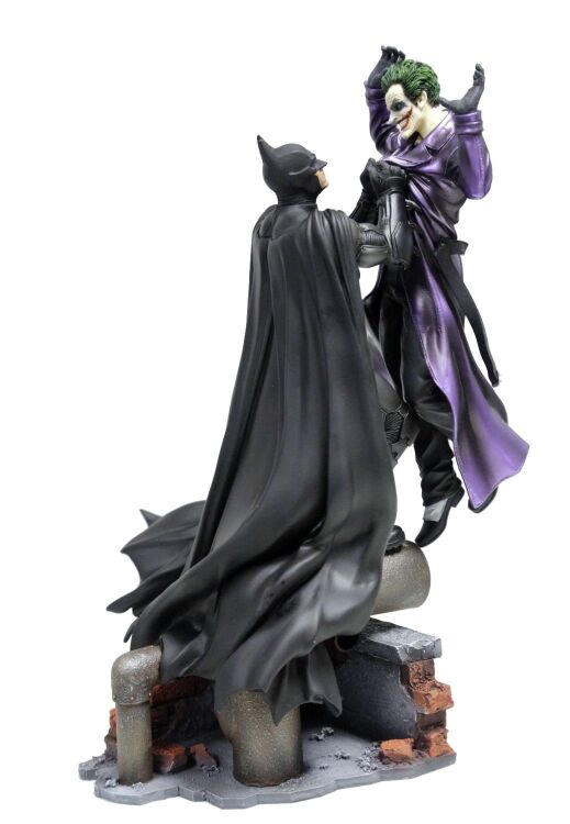 Статуэтка - Batman vs Joker: Arkham Origins Collectors Edition Statue