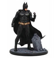 Фігурка Diamond Select DC Movie: The Dark Knight Batman Diorama Figure 9 