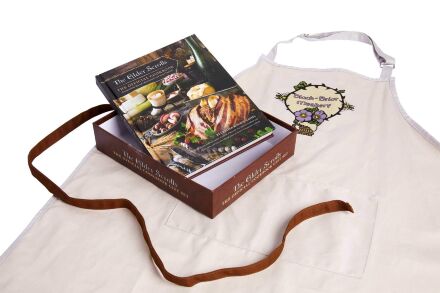 Подарунковий набір The Elder Scrolls: The Official Cookbook Gift Set Книга + фартух