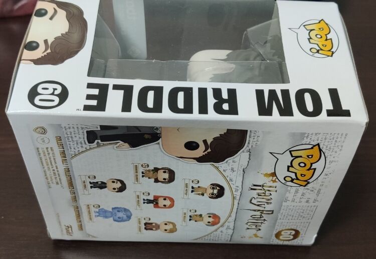 Фигурка Funko Pop Harry Potter: Tom Riddle Фанко Том Реддл (Exclusive) damaged box