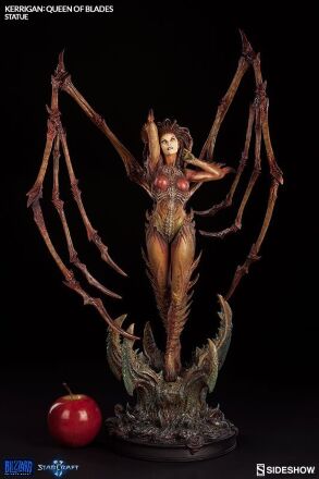 Колекційна статуетка StarCraft - Kerrigan Polystone Statue