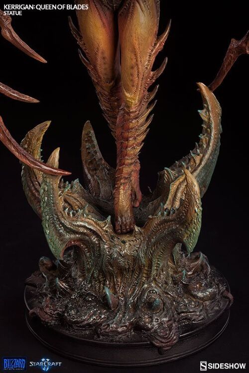 Коллекционная статуэтка StarCraft - Kerrigan Polystone Statue
