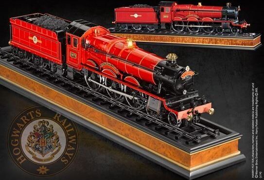 Статуэтка Harry Potter Hogwarts Express