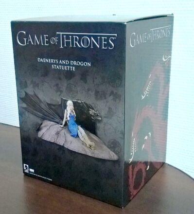 Статуетка Game of Thrones Daenerys and Drogon Mini Statue